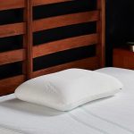 כרית טמפור דגם סימפוני מבית Tempur Pedic סימפונית לתחושה רכה ויוקרתית, גודל סטנדרטי בצבע לבן